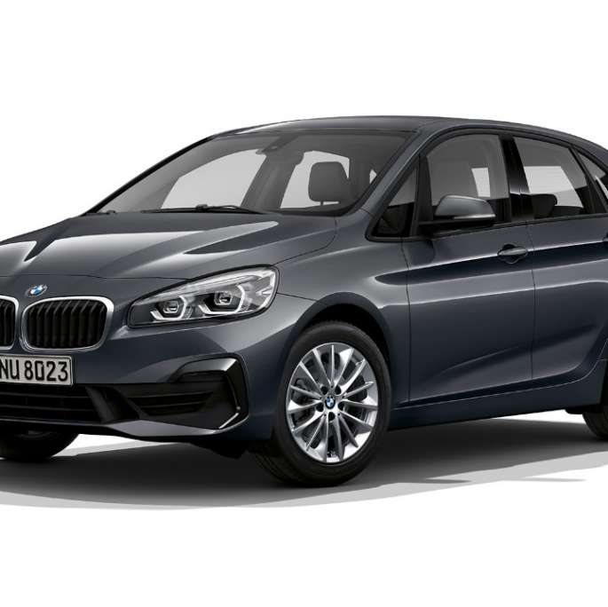 BMW 2-serie Active Tourer Advantage set forfra let drejet BMW 2-serie Active Tourer Advantage 218i F45 2018 Mineral Grey Metallic set forfra let drejet