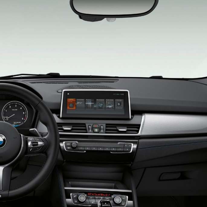 Cockpit BMW 2-serie Gran Tourer M Sport Cockpit BMW 2-serie Gran Tourer 220d xDrive M Sport F46 2018 kabine