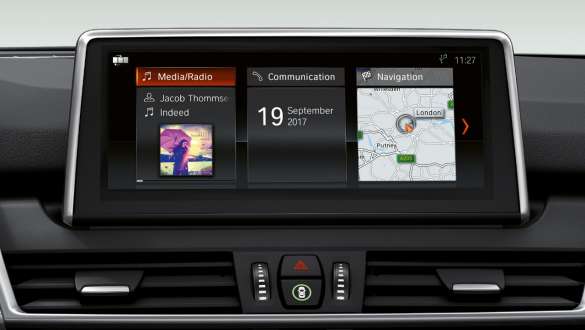 Betjeningskoncept BMW 2-serie Gran Tourer Betjeningskoncept kontroldisplay BMW 2-serie Gran Tourer F46 2018 kabine