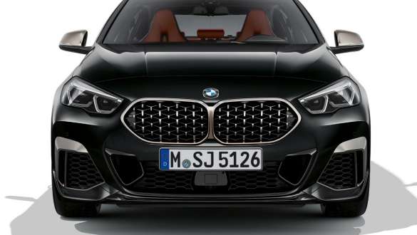 M aerodynamikpakke BMW M235i xDrive Gran Coupé F44 front M aerodynamikpakke BMW M235i xDrive Gran Coupé F44 Black Sapphire metallic front