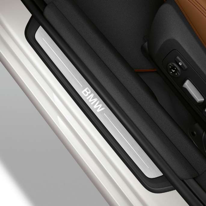 Model Luxury Line indstigningsliste BMW 3-serie Touring, Model Luxury Line indstigningsliste