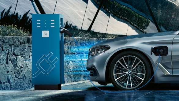 BMW Charging BMW 5-serie Sedan G30 BMW Charging BMW 5-serie Sedan G30 Facelift 2020
