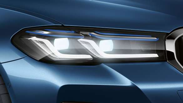 BMW laserlys BMW 5-serie Sedan G30 BMW laserlys BMW 5-serie Sedan G30 Facelift 2020 Phytonic Blue nærbillede af front