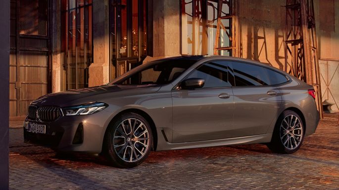 Silhuet BMW 6-serie Gran Turismo G32 2020 BMW 6-serie Gran Turismo 640i xDrive G32 2020 Bernina Grey set fra siden