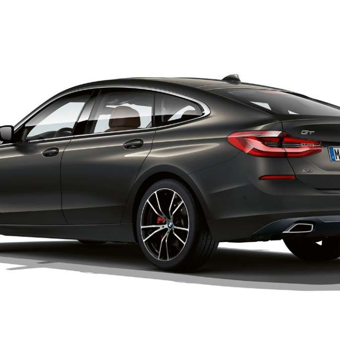 Bagende BMW 6-serie Gran Turismo Luxury Line G32 2020 BMW 6-serie Gran Turismo G32 640d xDrive 2020 Luxury Line Dravit Grey set bagfra let drejet