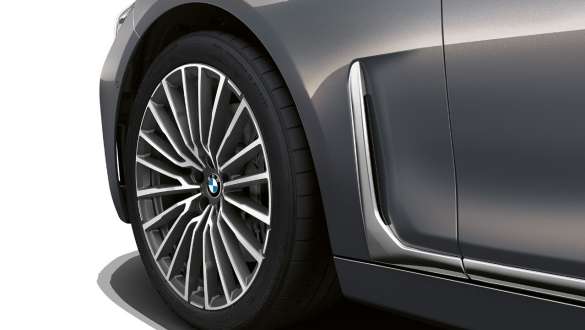 BMW 7-serie Sedan Air Breather BMW 7-serie Sedan: Nærbillede af Air Breather