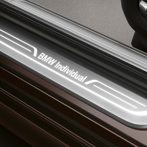 BMW Individual 7-serie Sedan, indstigningsliste BMW 7-serie Sedan: Indstigningsliste med BMW Individual-logo