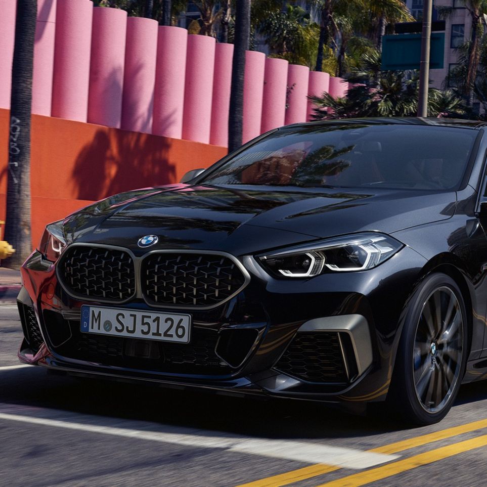 Frontdesign BMW M235i xDrive Gran Coupé Frontdesign BMW M235i xDrive Gran Coupé 2020 Black Sapphire metallic F44 set forfra let drejet