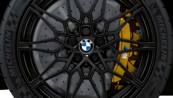 Kulfiber-keramiske M bremser BMW M4 Competition Coupé G82 2020 BMW M4 Competition Coupé G82 2020 kulfiber-keramiske M bremser nærbillede