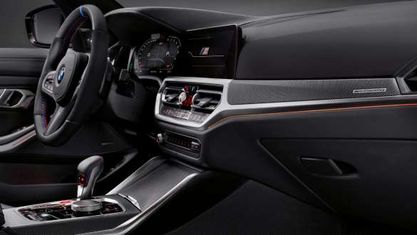 M Performance interiørafdækninger kulfiber BMW M4 Coupé G82 2020 BMW M4 Coupé G82 2020 M Performance interiørafdækninger i kulfiber kabine nærbillede
