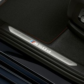 Indstigningsliste med M logo BMW X5 M50d Indstigningsliste med M logo BMW X5 M50d G05 interiør