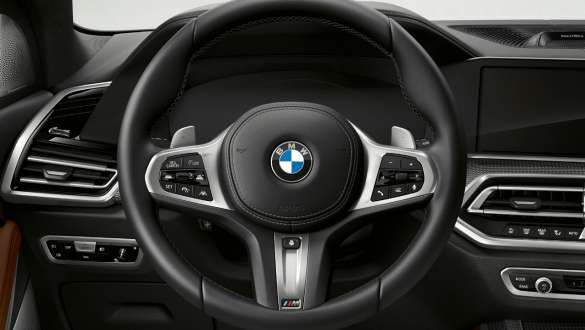 BMW X5 M50i og M50d med integreret aktivt styretøj G05 BMW X5 M50i og M50d med integreret aktivt styretøj G05 2018 SUV cockpit