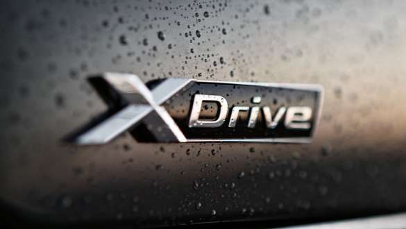 BMW X6 M50i med xDrive BMW X6 M50i med intelligent firehjulstræk xDrive