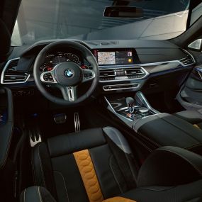Cockpit BMW X6 M Competition Cockpit BMW X6 M Competition F96 kabine