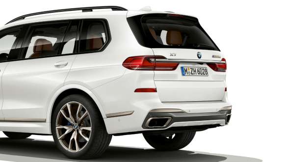 BMW X7 M med M sportdifferentiale G07 2019 BMW X7 M med M sportdifferentiale G07 2019 nærbillede af hækken