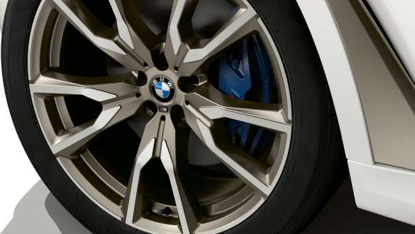 BMW X7 M med M sportsbremser G07 2019 BMW X7 M med M sportsbremser G07 2019 zoombillede af letmetalhjul