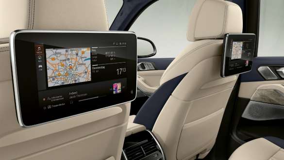 BMW X7 M med Entertainment Professional bag G07 2019 BMW X7 M med Entertainment Professional bag G07 2019