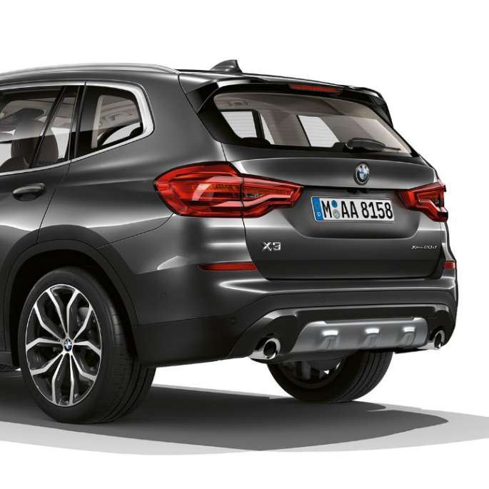 BMW X3 M40i, Model xLine, trekvartbillede bagfra BMW X3 M40i, Model xLine, trekvartbillede bagfra
