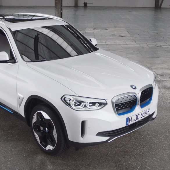 BMW iX3 G08 eksteriørdesign film BMW iX3 G08 2020 Mineral White metallic eksteriørdesign film
