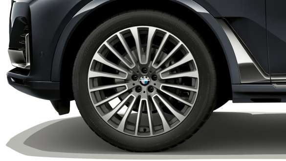 BMW X7 22'' letmetalfælge Nærbillede af BMW X7 22" letmetalfælge