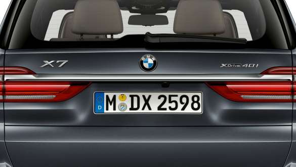 Kromliste bag Nærbillede af BMW X7-kromliste bag