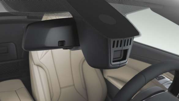 BMW Z4 Roadster Driving Assistant Kig gennem forruden og ind i kabinen på BMW Z4 Roadster