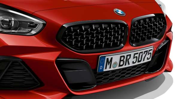BMW Z4 Roadster, dobbeltnyre BMW Z4 Roadster med dobbeltnyre i mesh-design