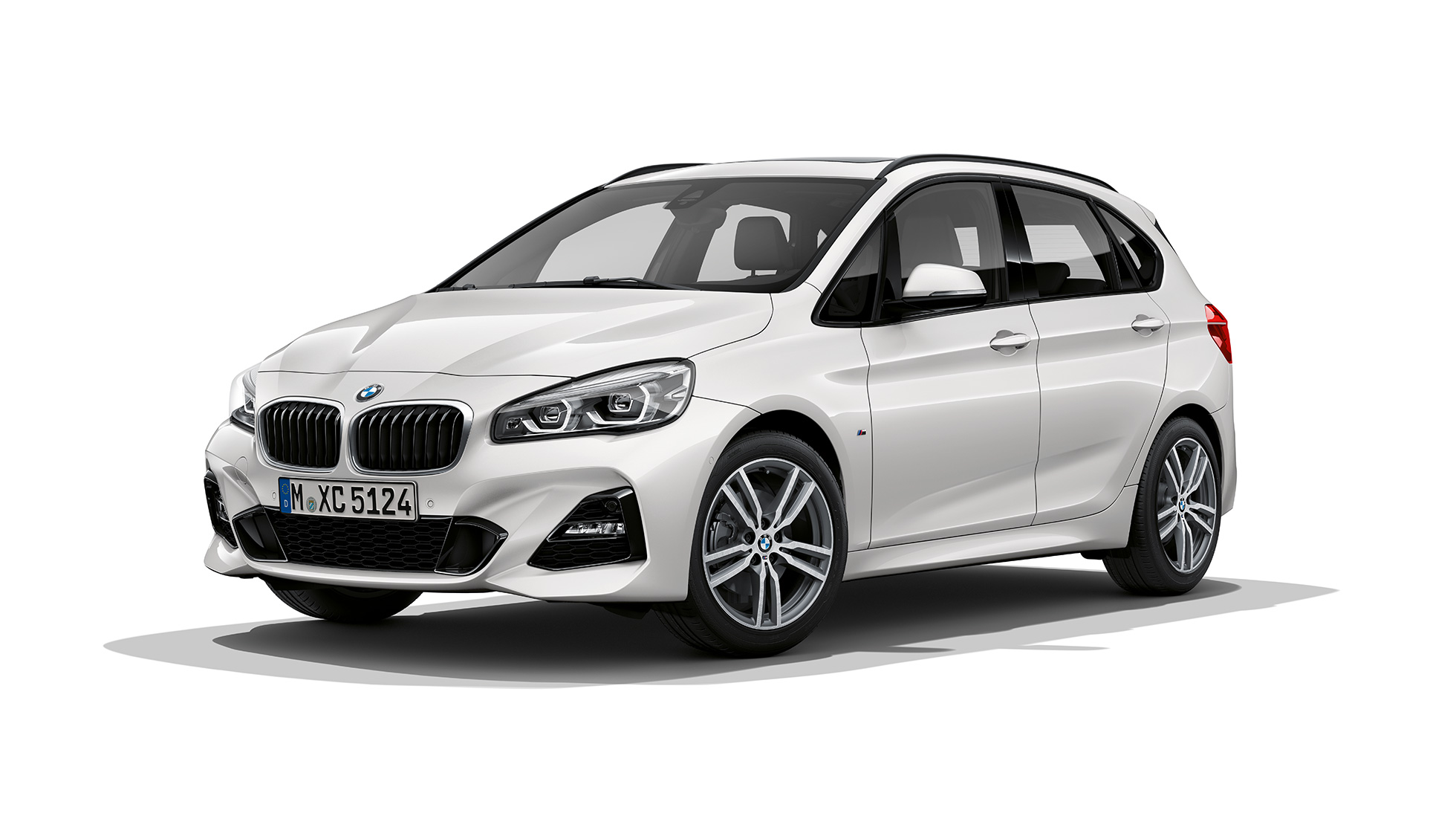 BMW 2-serie Active Tourer M Sport BMW 2-serie Active Tourer i hvid 220d xDrive M Sport F45 2018 Mineral White Metallic set forfra let drejet