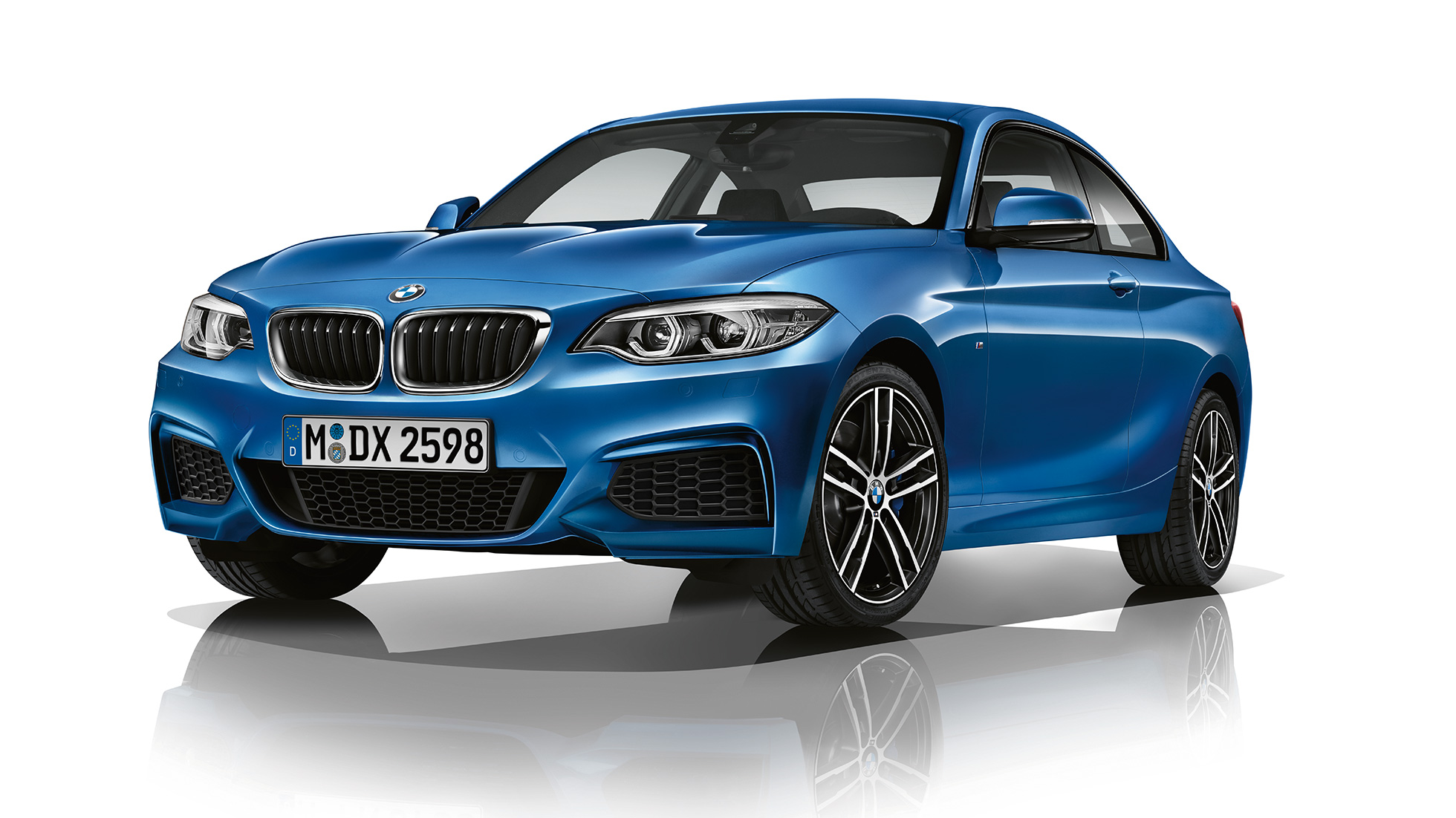 BMW 2-serie Coupé, Model M Sport, set forfra let drejet BMW 2-serie Coupé, Model M Sport, set forfra let drejet