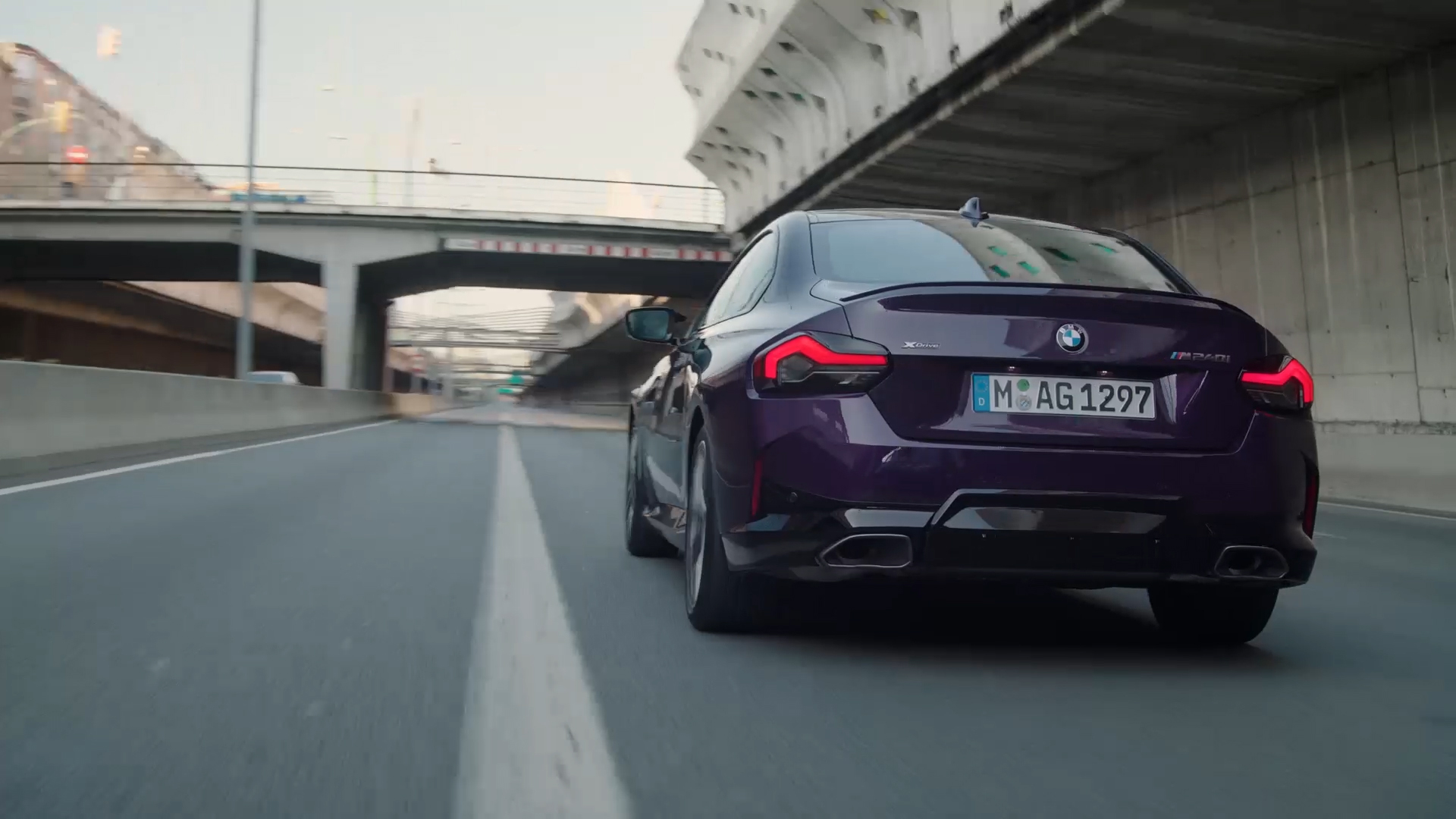 BMW 2-serie Coupé G42 2021 køredynamik i video BMW 2-serie Coupé G42 2021 køredynamik i video