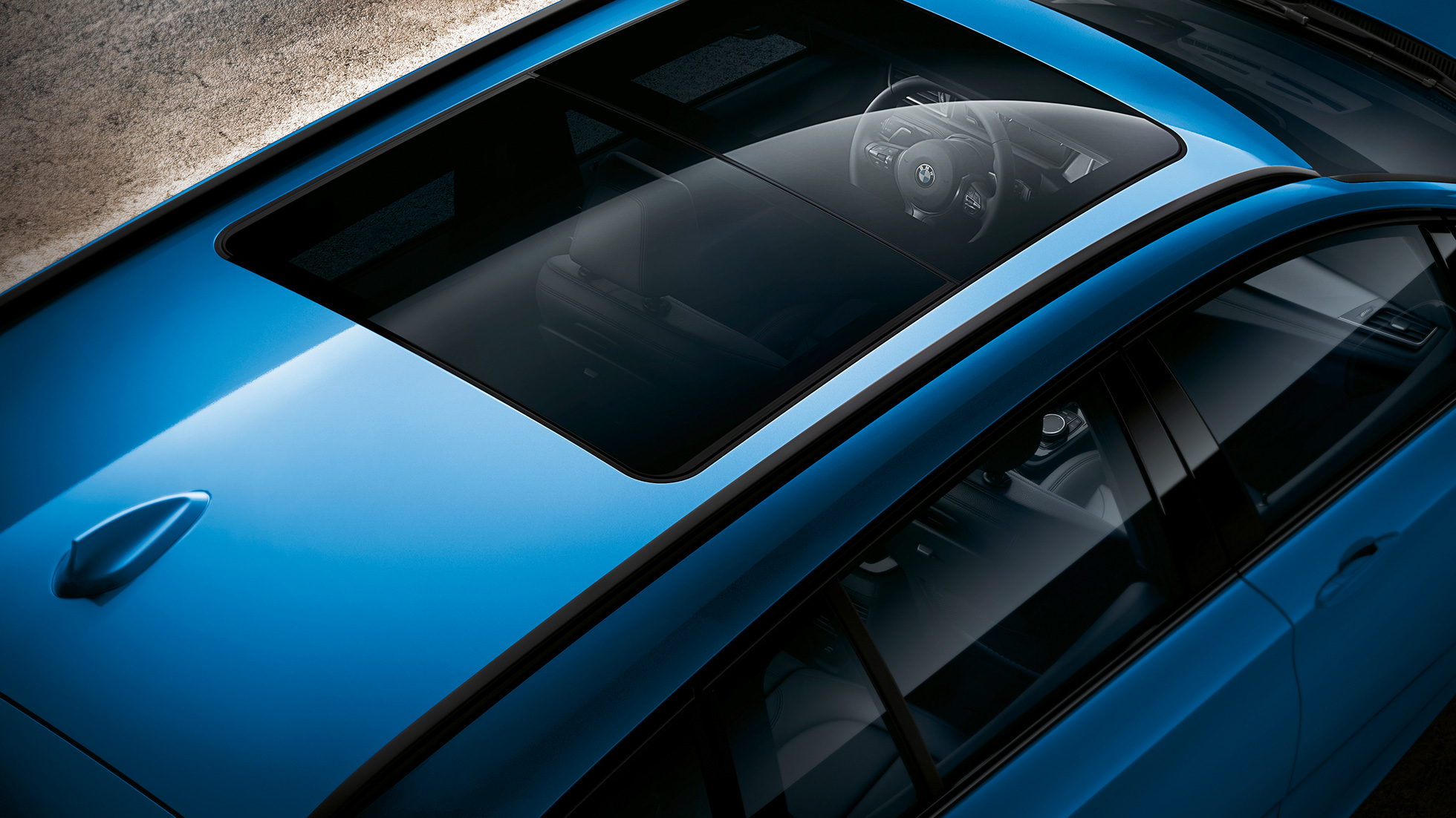 Panoramaglastag BMW 2-serie Gran Tourer Panoramaglastag BMW 2-serie Gran Tourer F46 Facelift 2018 Estoril Blue metallic fugleperspektiv
