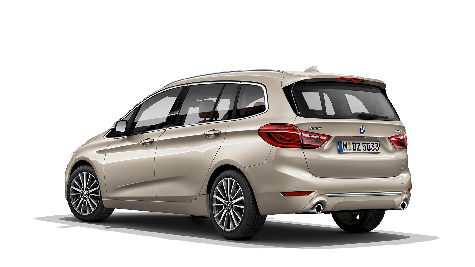 BMW 2-serie Gran Tourer Luxury Line set bagfra let drejet BMW 2-serie Gran Tourer 218d xDrive Luxury Line F46 Facelift 2018 Jucaro Beige metallic set bagfra let drejet