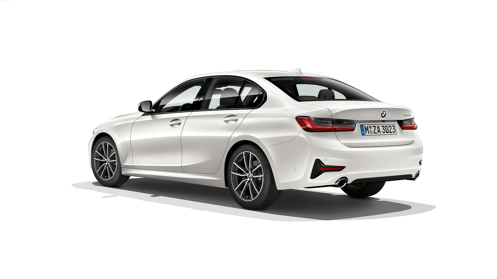 BMW 3-serie Sedan, Model Sport Line-bagende. BMW 3-serie Sedan set bagfra let drejet, med Model Sport Line-udstyr.
