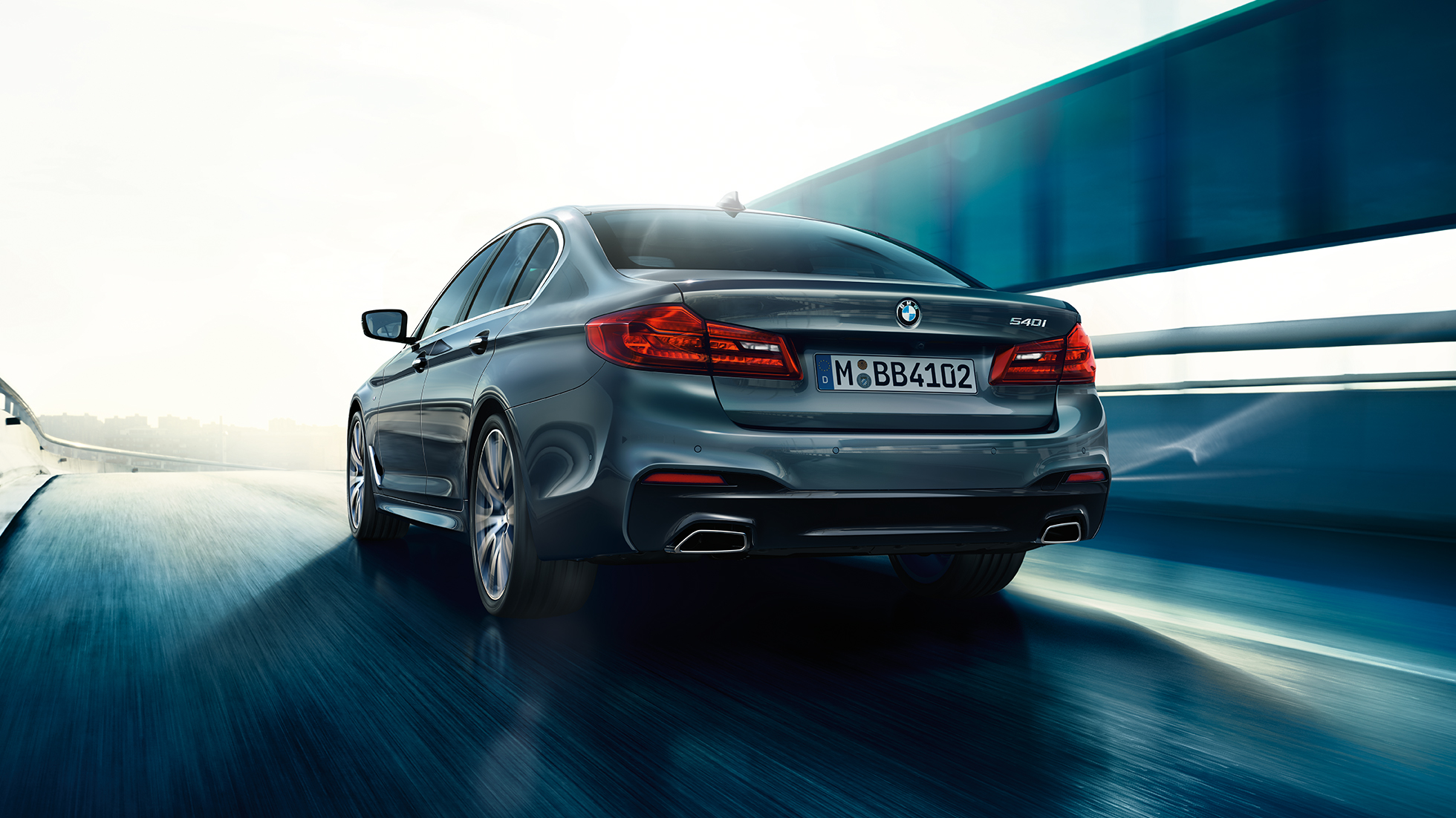 Bagende BMW 5-serie Sedan BMW 5-serie Sedan 540i Sedan G30 Bluestone Metallic set bagfra