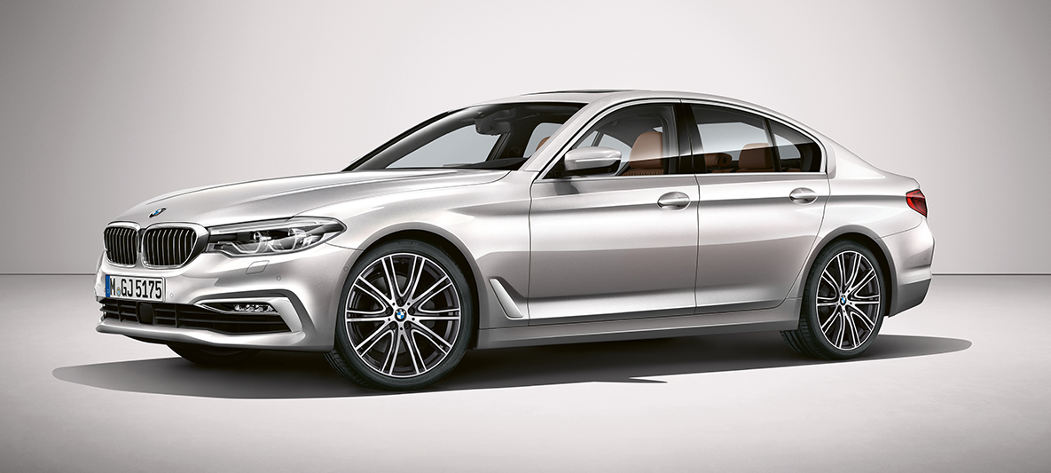 BMW Individual BMW 5-serie Sedan BMW Individual BMW 5-serie Sedan G30 Rhodonit Silver Metallic set fra siden