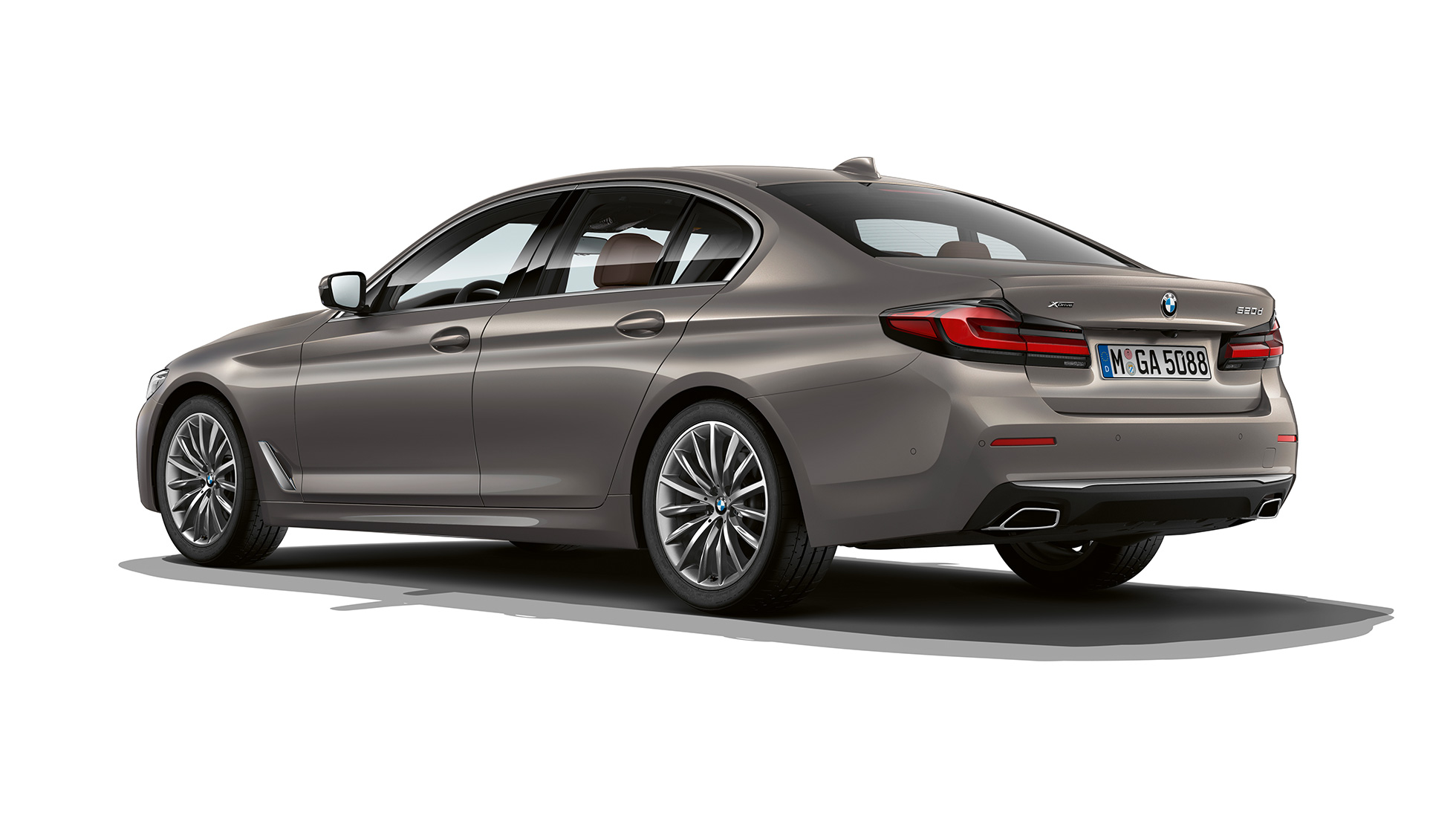 BMW 5-serie Sedan G30 Luxury Line bagfra BMW 5-serie Sedan 520d xDrive G30 2020 Luxury Line i Bernina Grey set bagfra let drejet