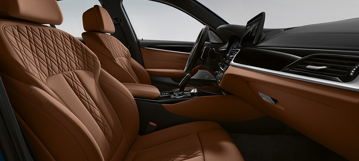 Hellæder BMW 5-serie Touring G31 Individual interiør Hellæder BMW 5-serie Touring Individual G31 Facelift 2020 interiør cockpit