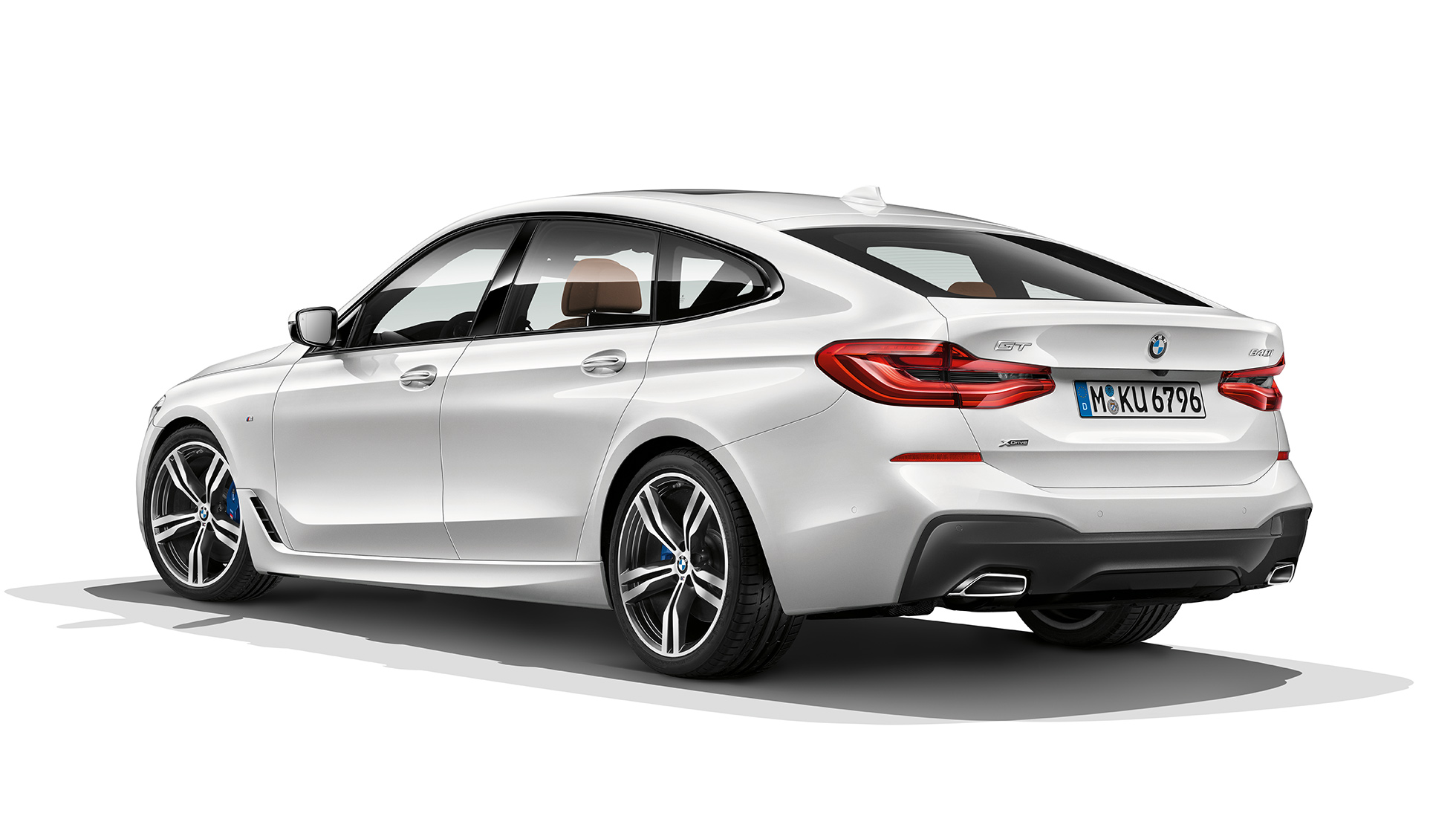 BMW 6-serie Gran Turismo G32 M Sportspakke set bagfra let drejet BMW 6-serie Gran Turismo G32 2017 M Sportspakke Mineral White Metallic set bagfra let drejet