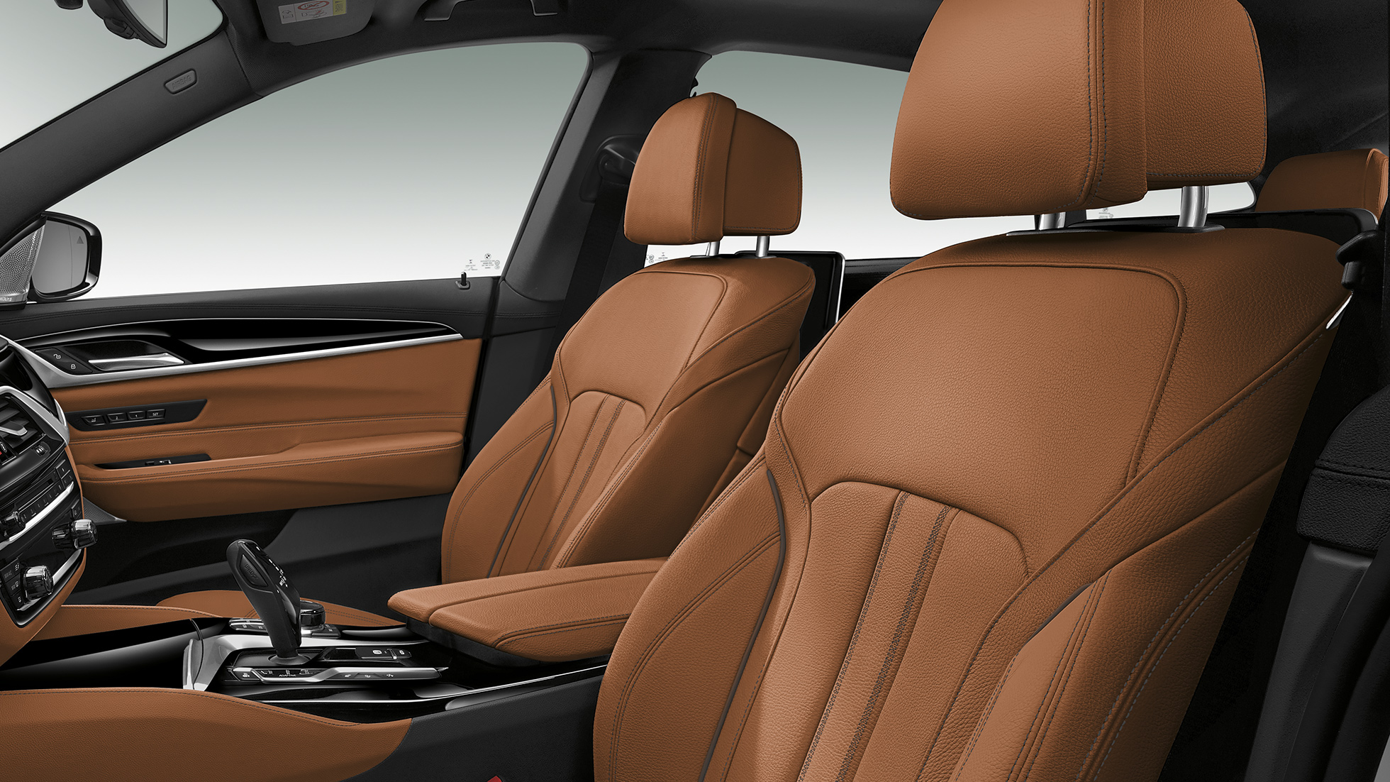 BMW 6-serie Gran Turismo G32 M Sportspakke interiør Sportssæder til fører og forsædepassager BMW 6-serie Gran Turismo G32 2017 M Sportspakke interiør