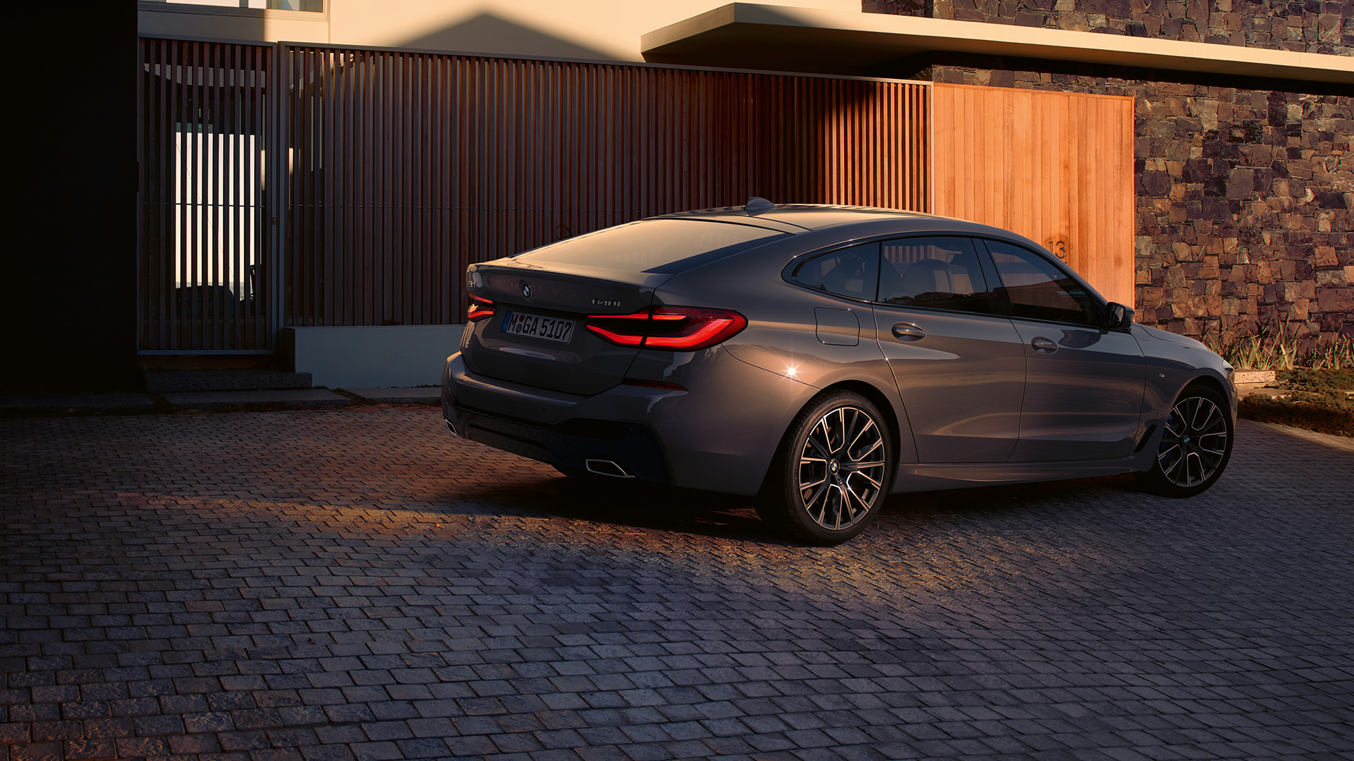 Hækdesign BMW 6-serie Gran Turismo G32 2020 Hækdesign BMW 6-serie Gran Turismo 640i xDrive G32 2020 Bernina Grey set bagfra
