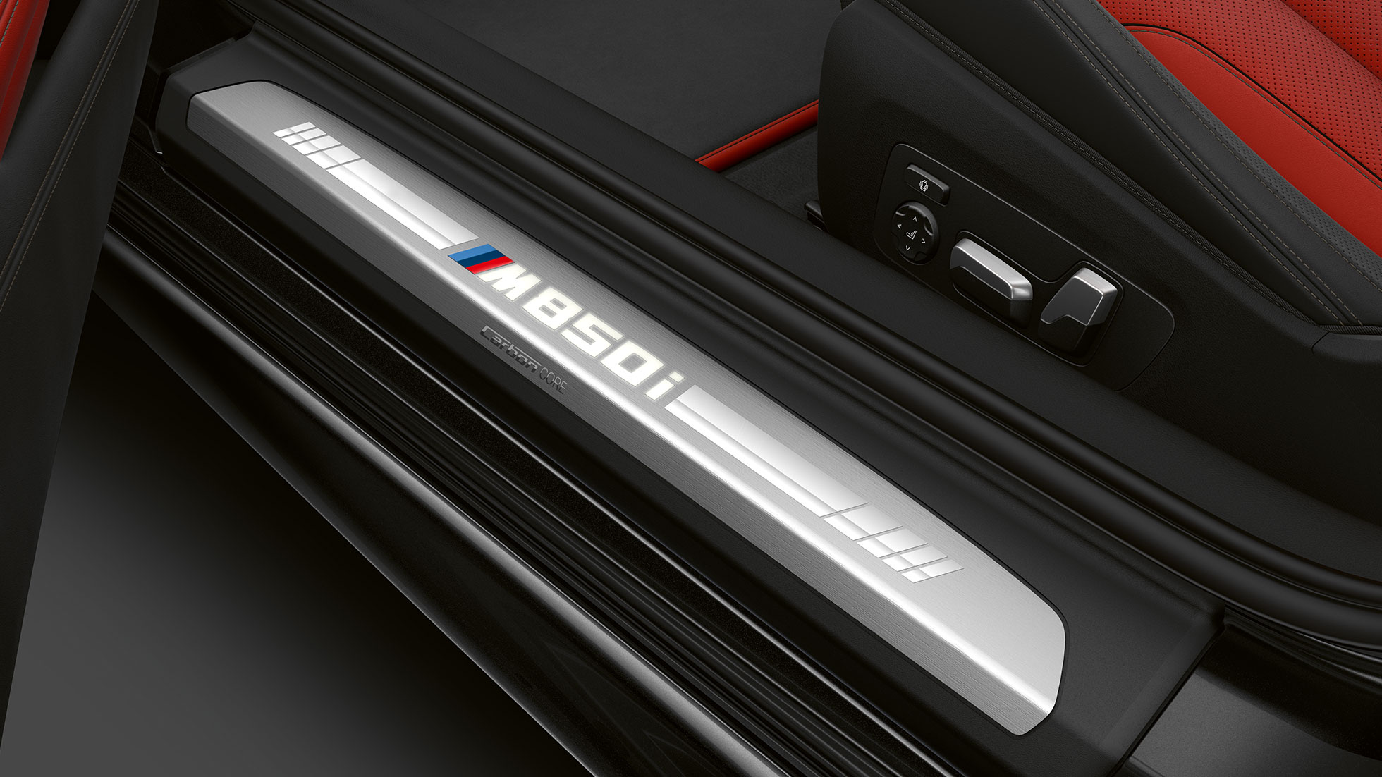 BMW M850i xDrive, Carbon Black Metallic, indstigningsliste.