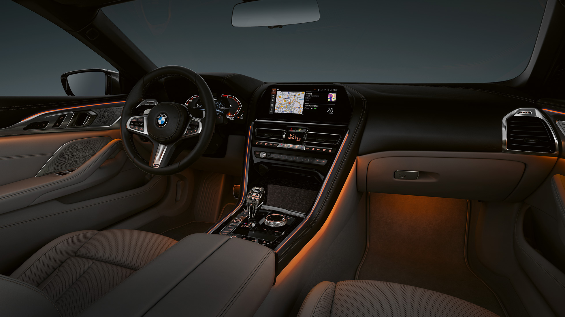 BMW M850i xDrive, indvendigt, Ambient Light. BMW M850i xDrive, indvendigt, Ambient Light.