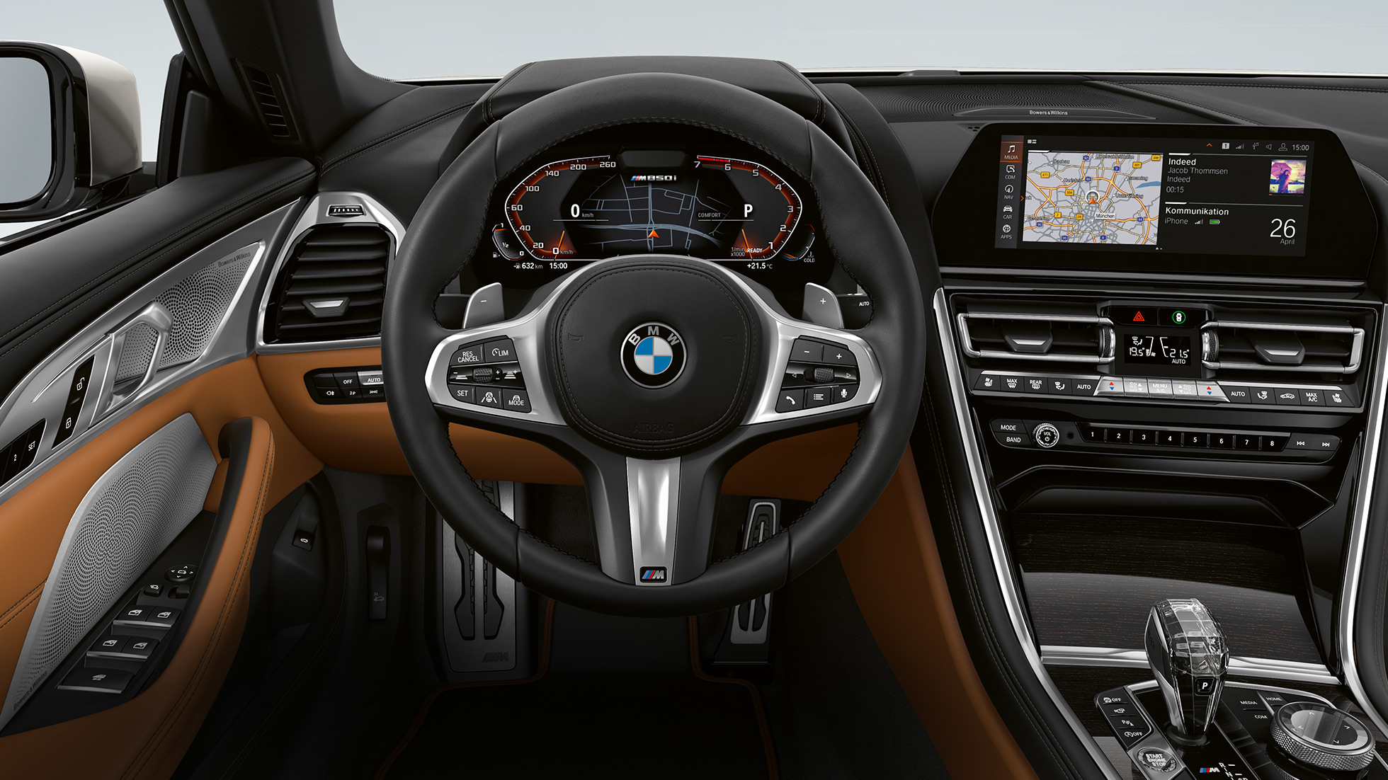 BMW M850i xDrive, M læderrat med vippekontakter og multifunktion. BMW M850i xDrive, M læderrat med vippekontakter og multifunktion.