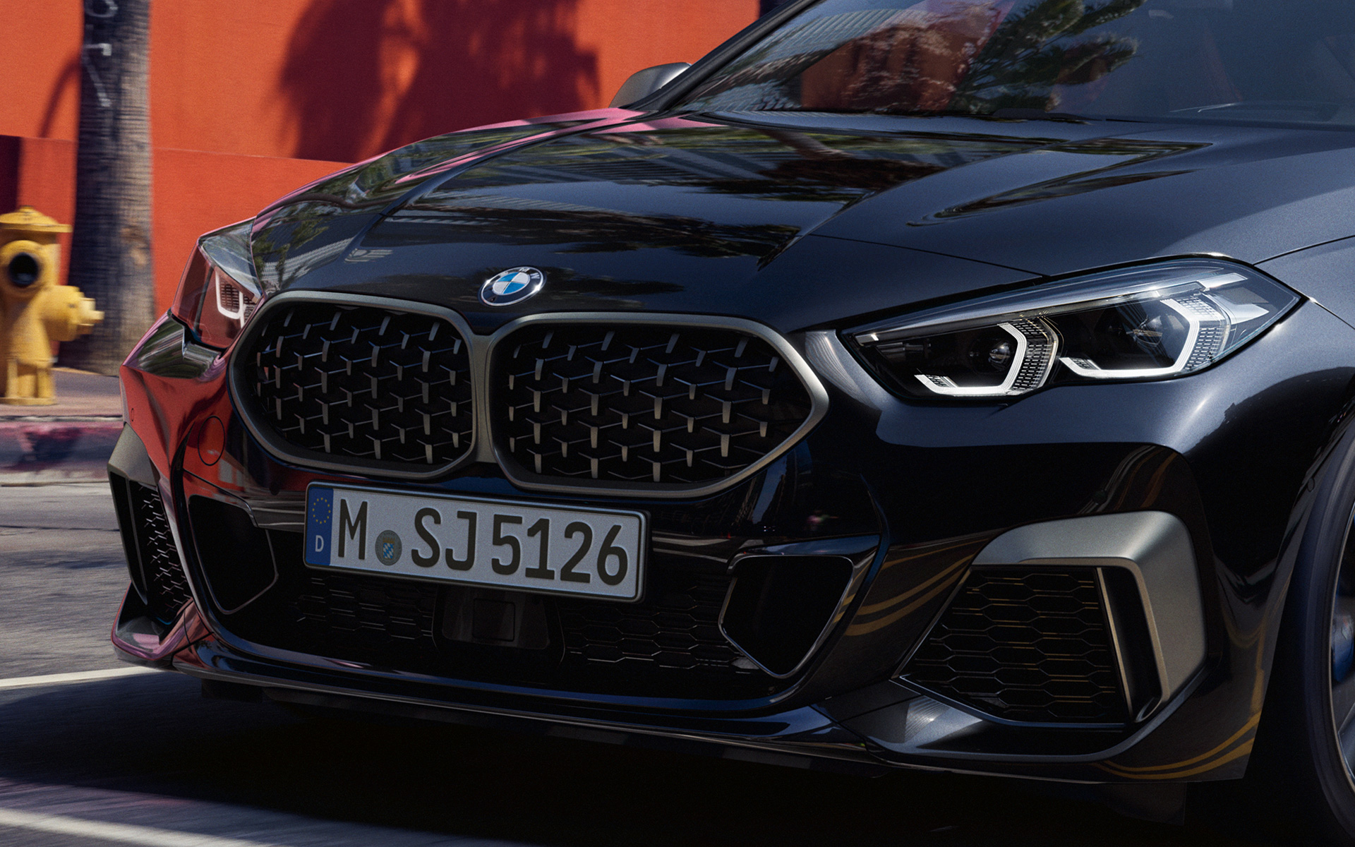 Frontdesign BMW M235i xDrive Gran Coupé F44 Frontdesign BMW M235i xDrive Gran Coupé F44 2020 Black Sapphire metallic set forfra let drejet