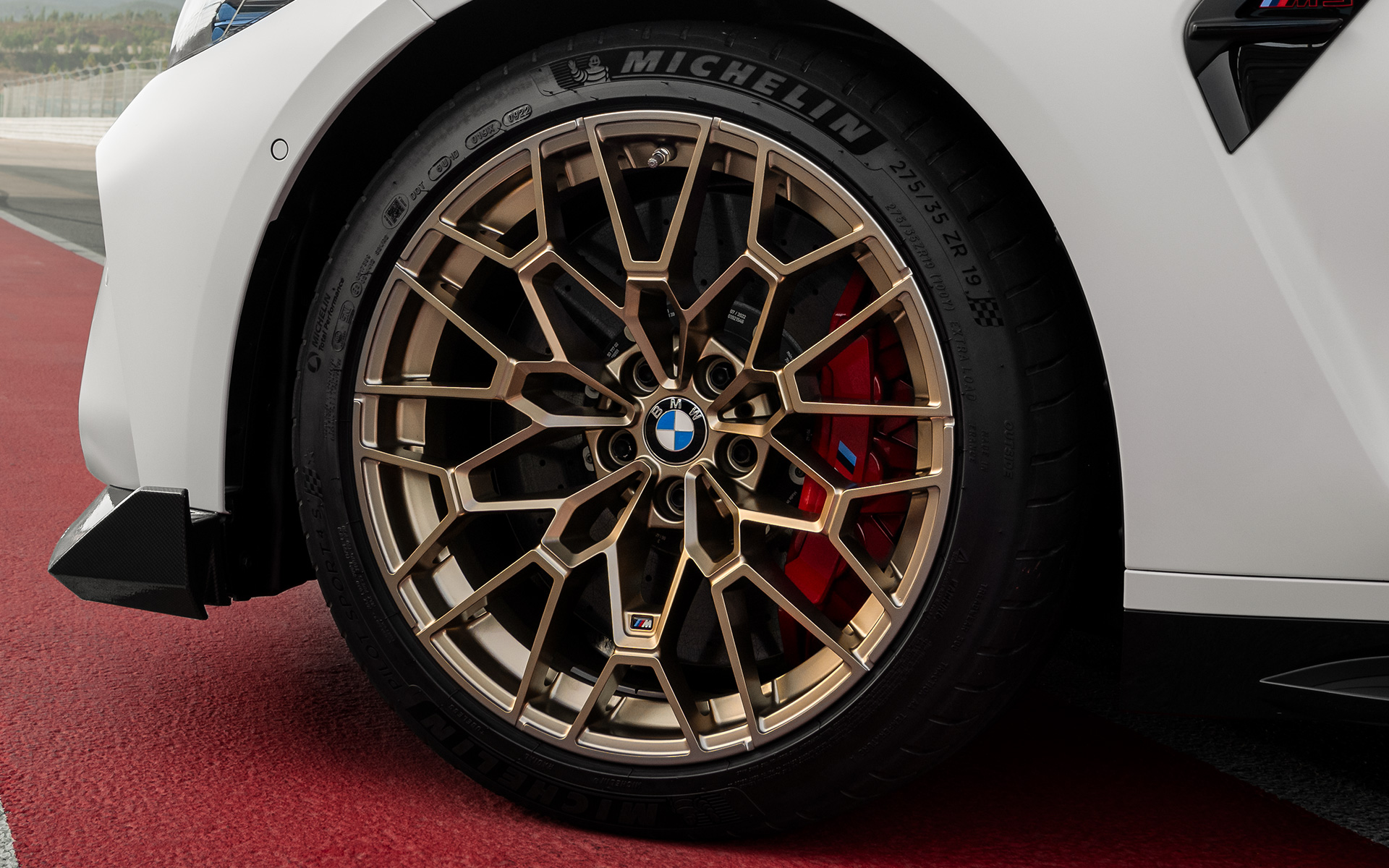 M carbon-keramik-bremser i rød højglans, BMW M3 CS G80 BMW M3 G80 M carbon-keramik-bremser i rød højglans