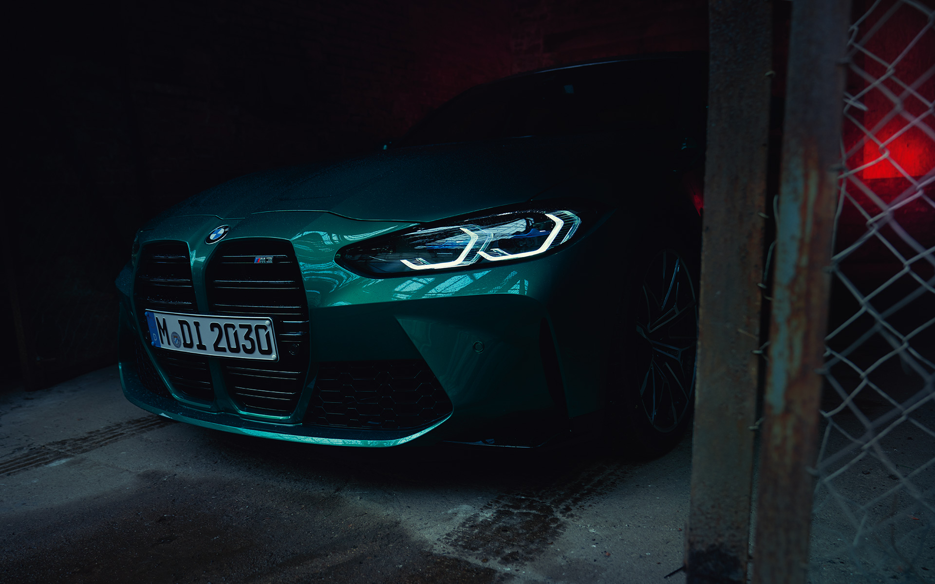BMW M3 G80 2020 Isle of Man grøn metallic skråt forfra