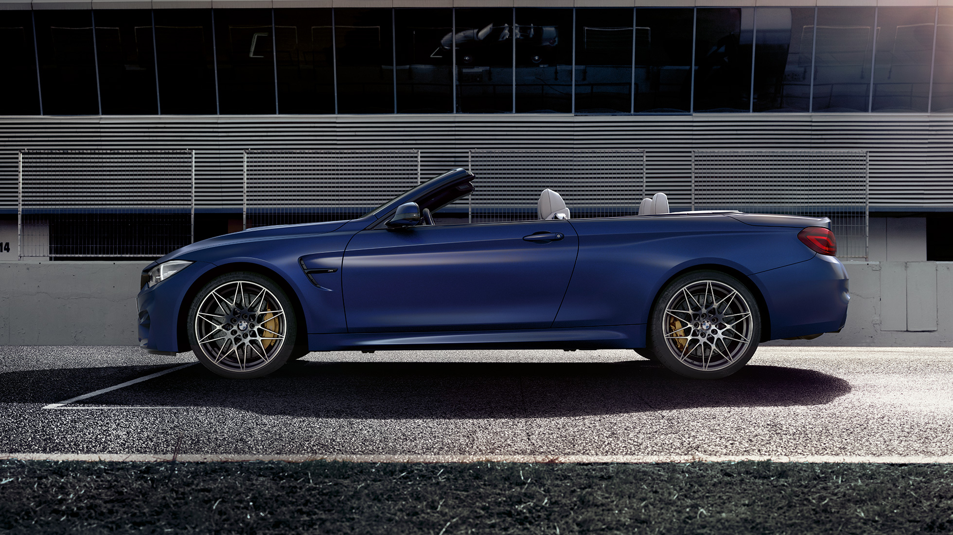 BMW M4 Cabriolet, set fra siden BMW M4 Cabriolet, design, set fra siden