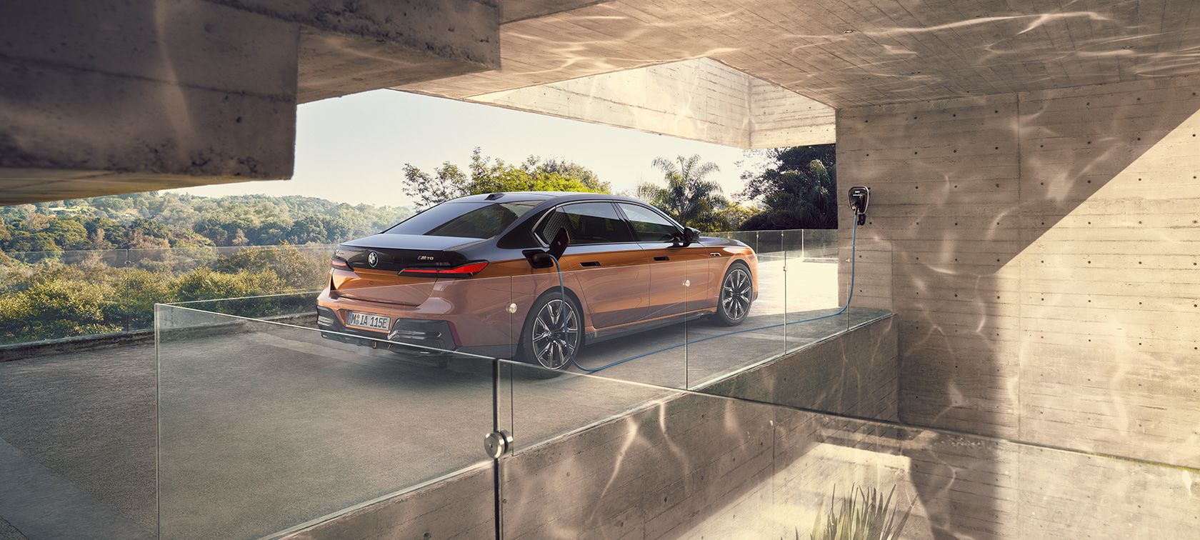 Video udvendigt udstyr BMW i7 M70 xDrive Sedan G70 BMW i7 M70 xDrive Sedan G70 video, udvendigt