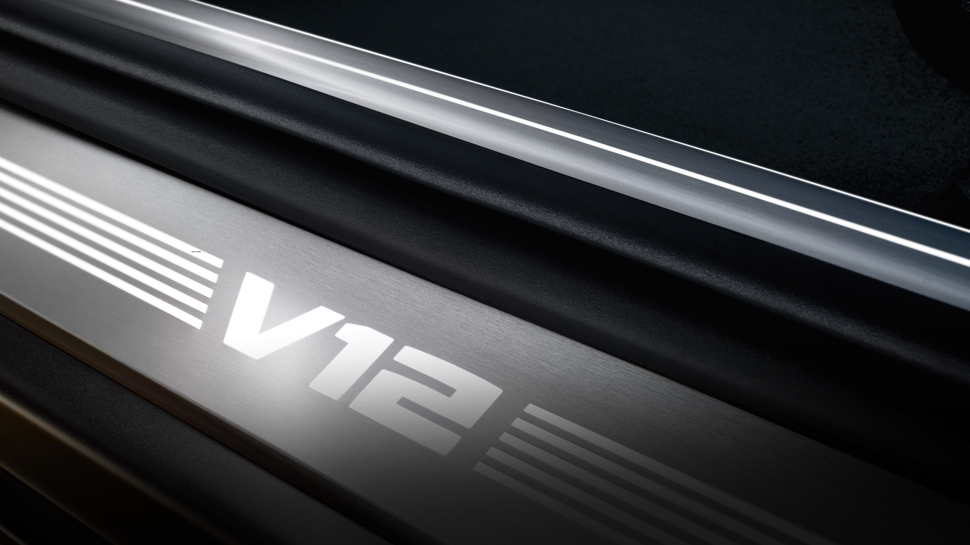 BMW Indstigningsliste med V12-logo BMW M760Li xDrive Sedan, BMW M760Li kabine