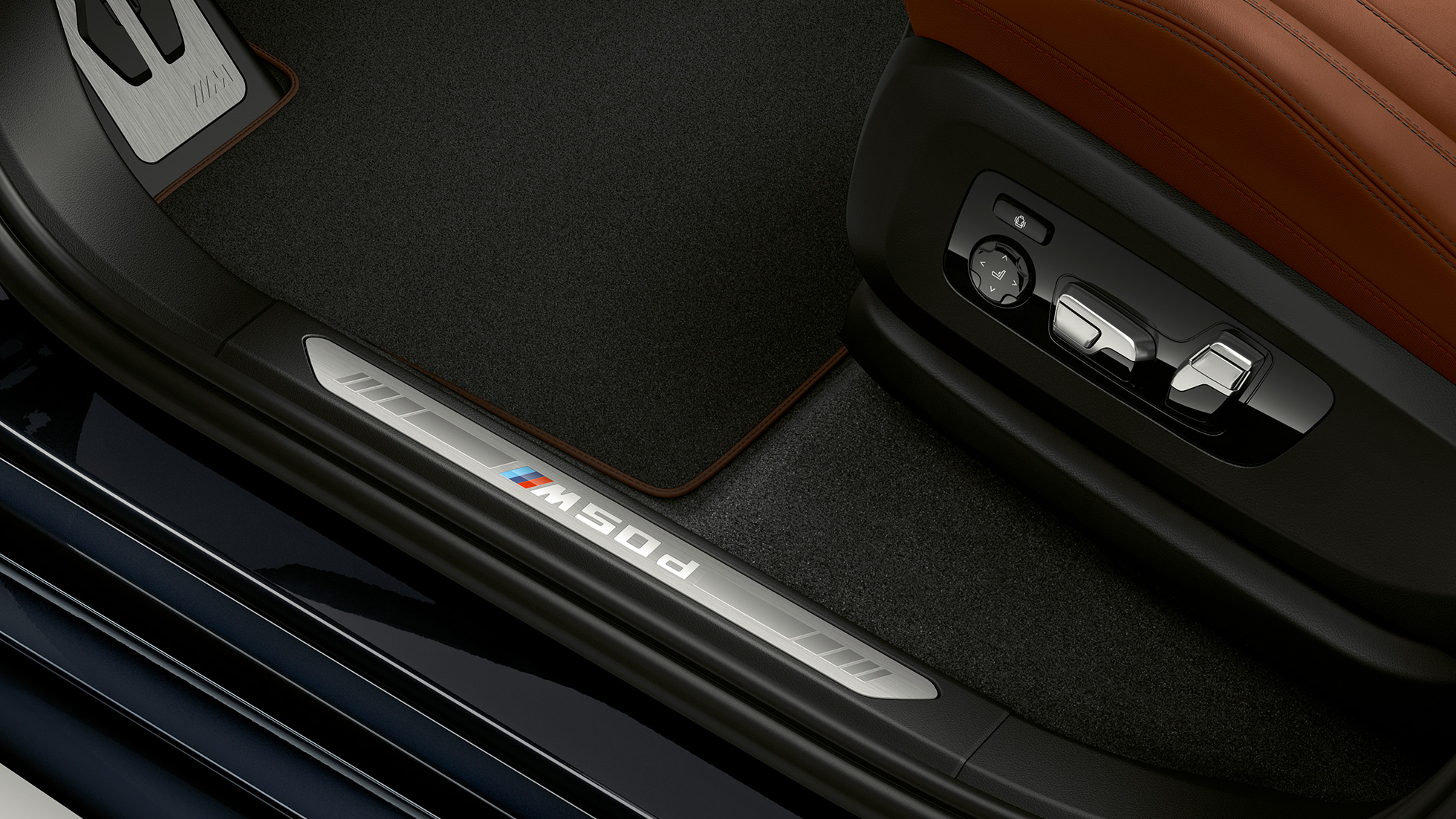 Indstigningsliste med M logo BMW X5 M50d Indstigningsliste med M logo BMW X5 M50d G05 interiør
